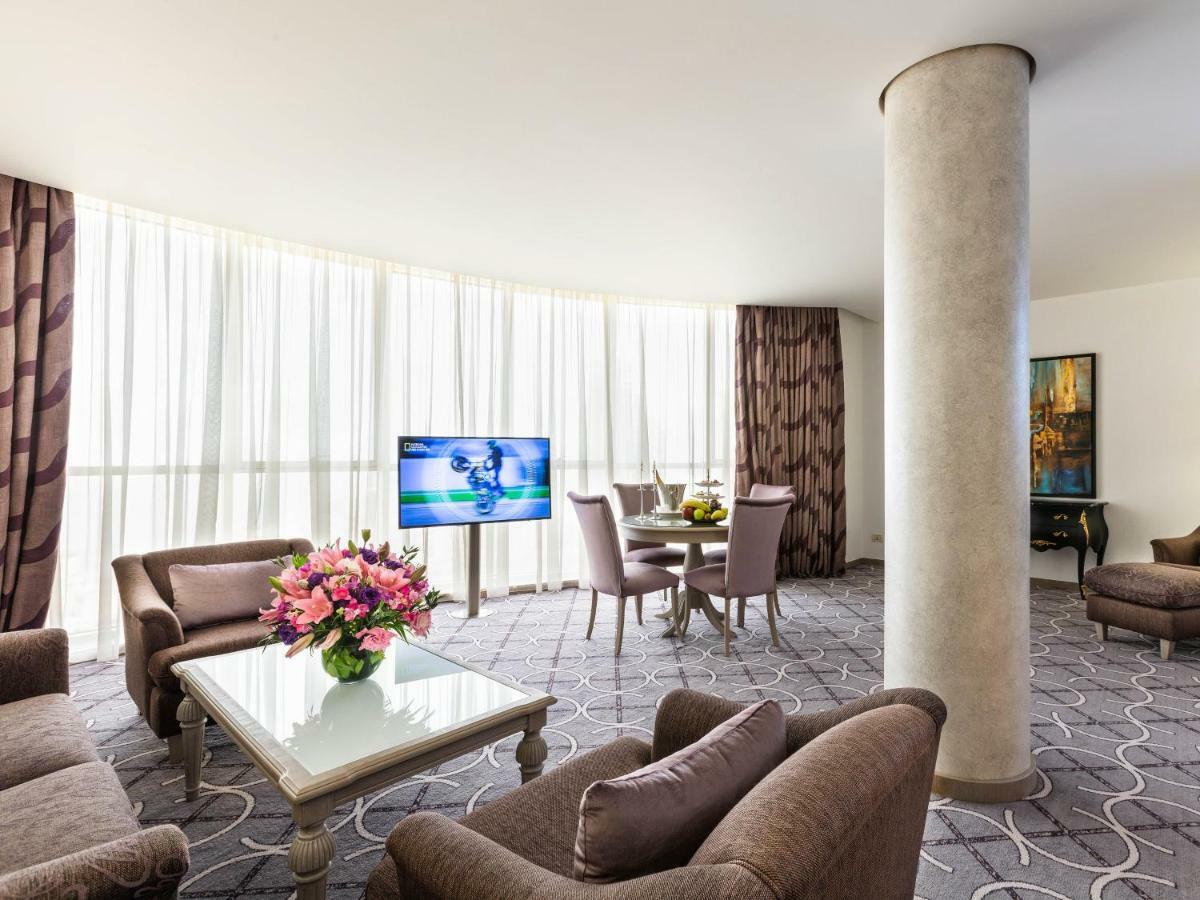 Gefinor Rotana – Hotel 5*